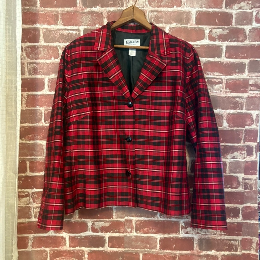Pendleton Women's Bold Red and Black Plaid Blazer